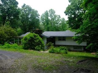 29 Woods Dr, Clinton Corners, NY 12514