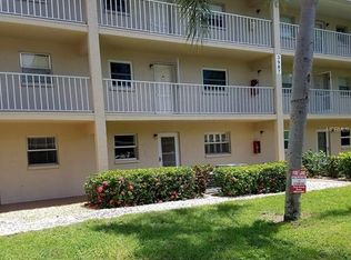 3987 Maceachen Blvd APT 111, Sarasota, FL 34233