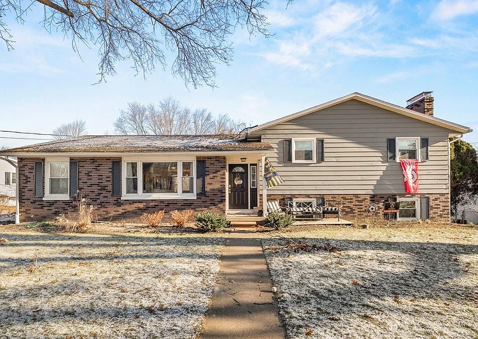 1st image of 1158 Columbus Cir S