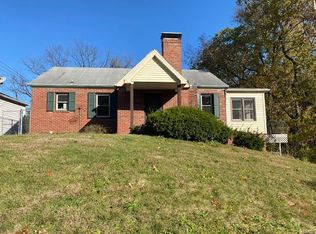 126 Boynton Dr, Alton, IL 62002