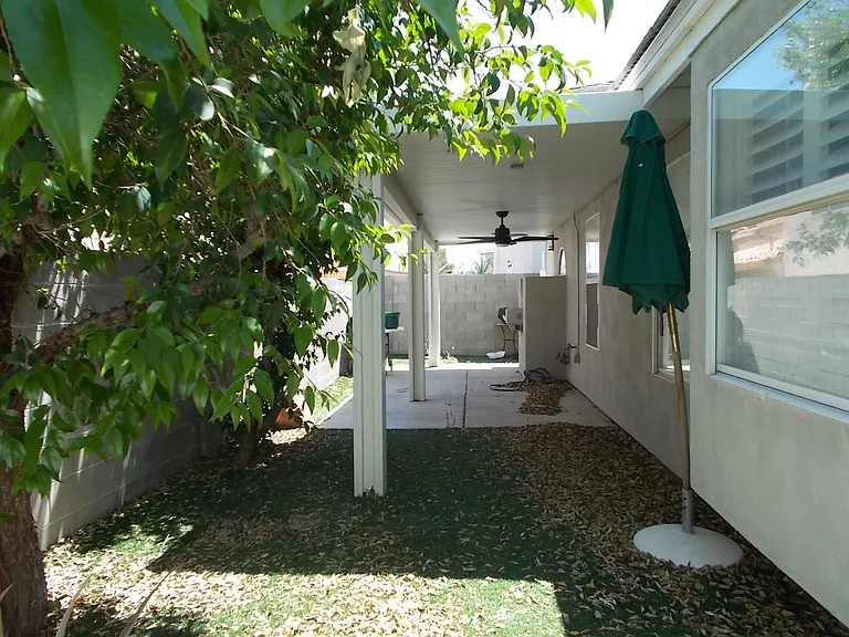 112 Golf Course St — Photo 26