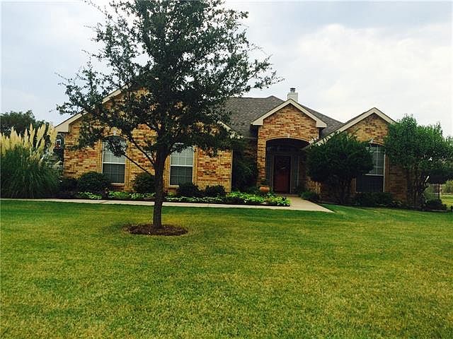 1st image of 123 Larry Dr