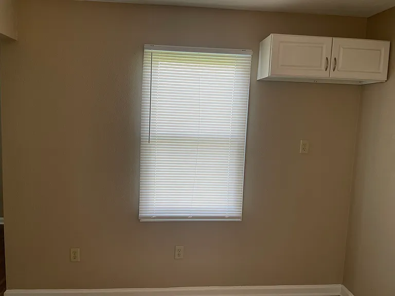 2226 Stafford St — Photo 11