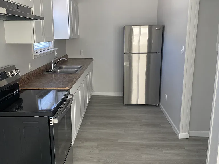 994 Elrod Ave — Photo 10