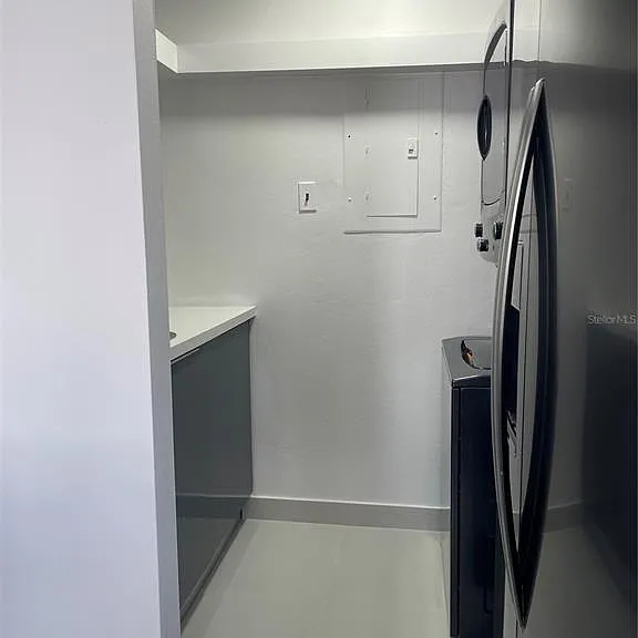 290 Santa Ana Ave — Photo 9