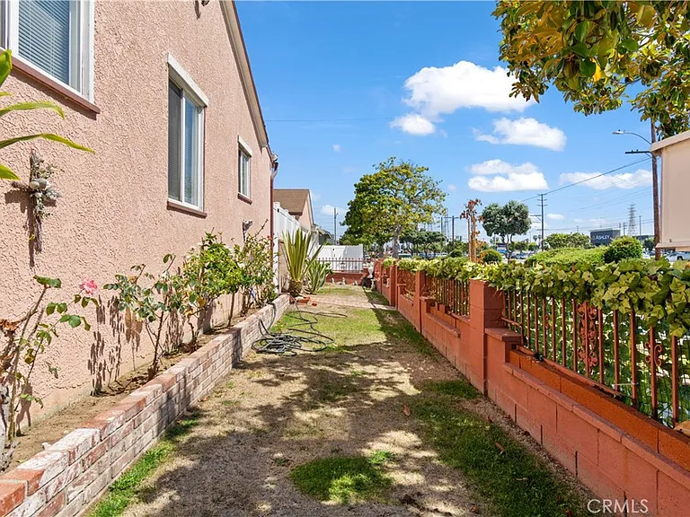 4503 Darien St — Photo 23
