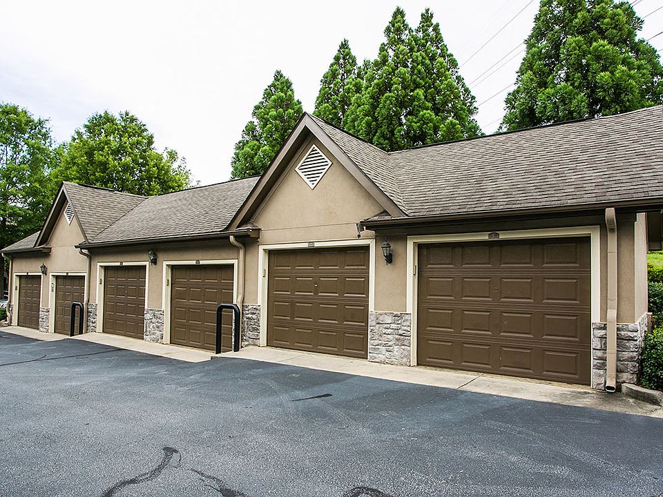 Private Garages and Storage Units