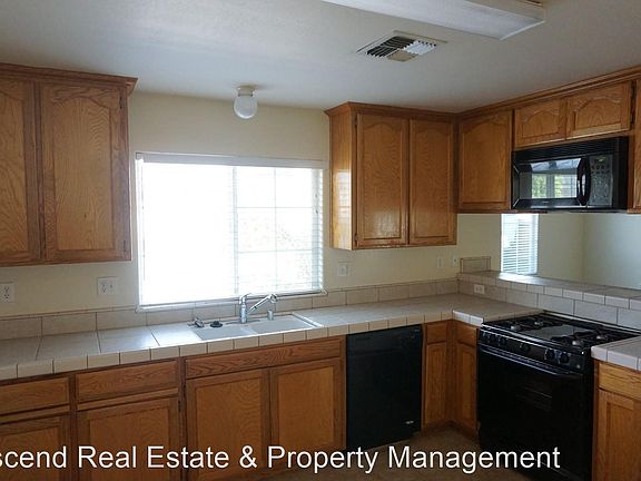4th image of 3527 Pine Meadow Dr APT D