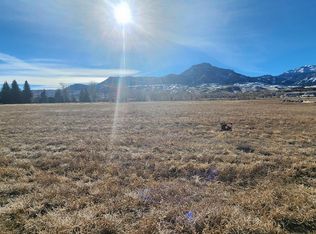 66 Big Creek Dr, Cody, WY 82414