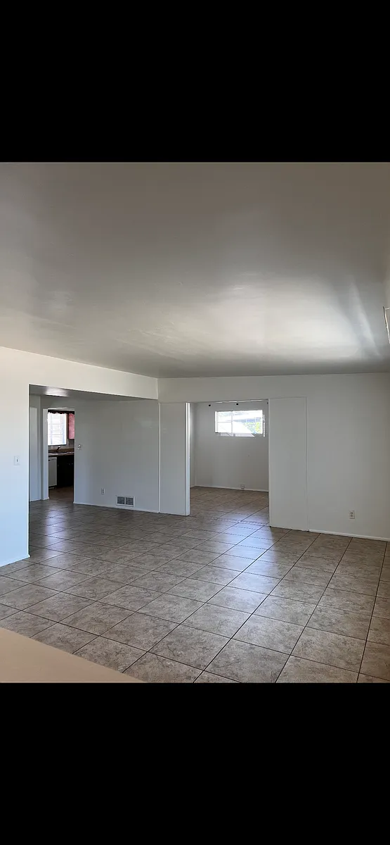 Building Photo - 7058 E Calle Betelgeux