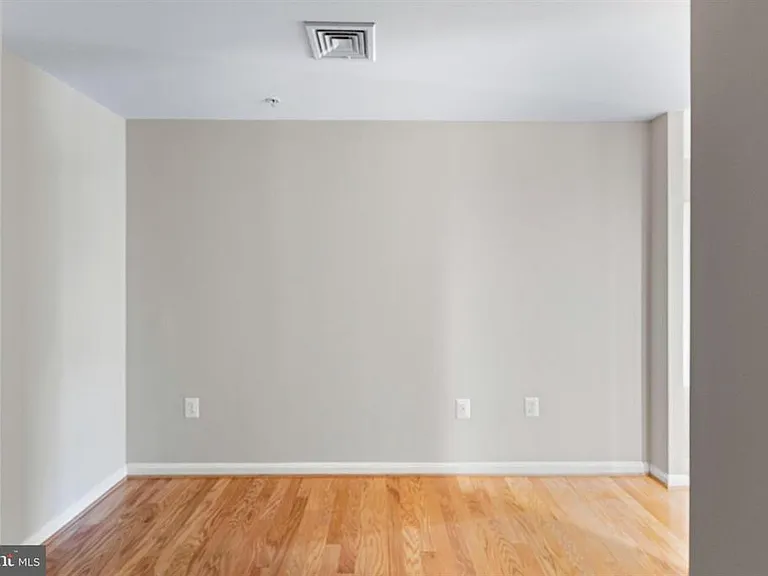 4480 Market Commons Dr #405 — Photo 21