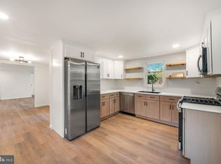 4 Walnut St, Salem, NJ 08079