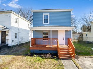 206 Oak St, Suffolk, VA 23434
