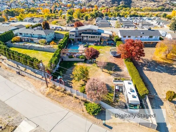 6521 Bellevue Dr, Oliver, BC V0H 1T4