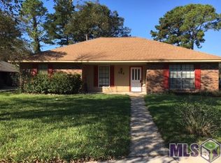 440 Oakford Dr, Baton Rouge, LA 70815