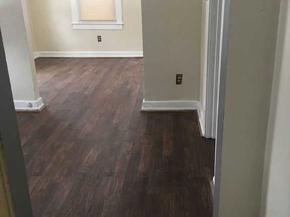 4th image of 252 Dellwood Ave