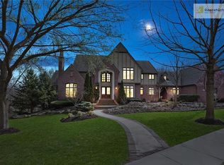 4241 W 113th Ter, Leawood, KS 66211
