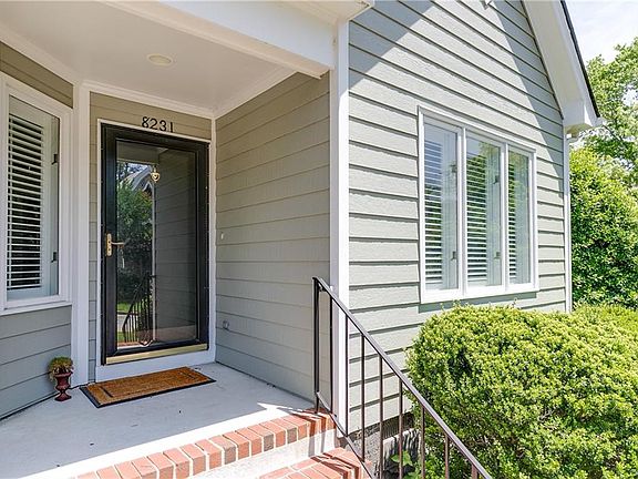 3rd image of 8231 Greystone West Cir