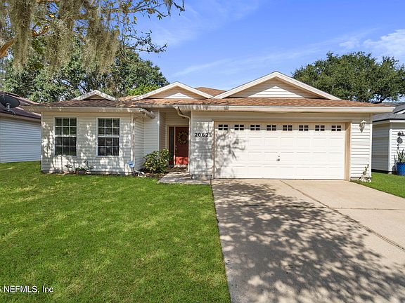 2nd image of 2062 FEATHERWOOD Drive W