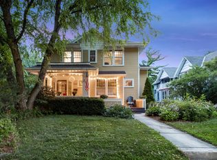 210 E Lisbon Rd, Oconomowoc, WI 53066