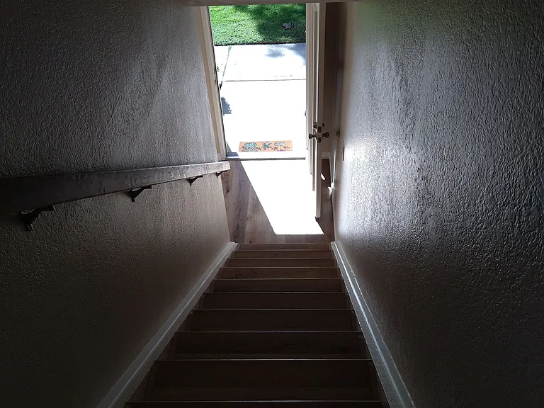 2713 Via Cardel — Photo 34