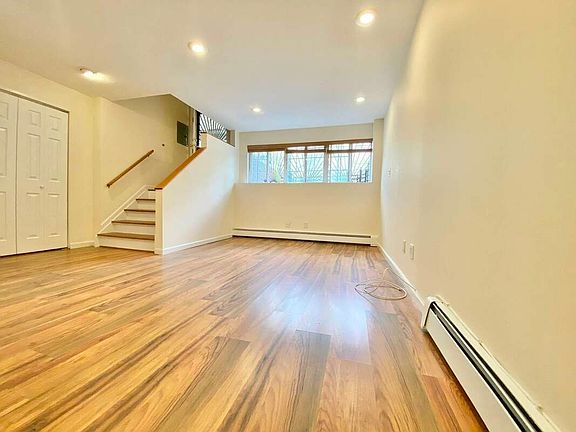 4th image of 8 N Portland Ave #1