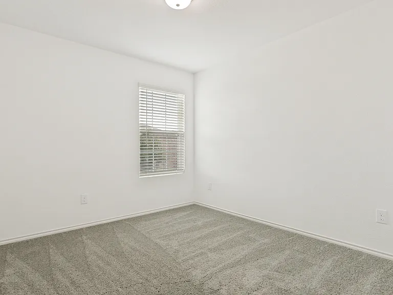 Upstairs bedroom 4
