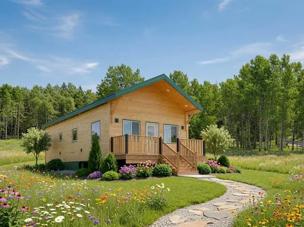 200 W Fawn Hills Dr, Bragg Creek, AB T0L 0K0