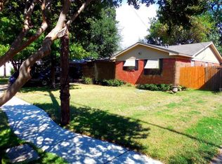 1326 N Rogers Rd, Irving, TX 75061