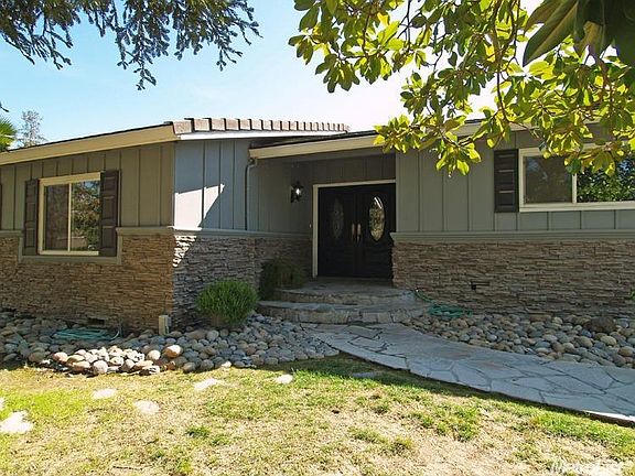 2nd image of 6941 Arrowwood Dr