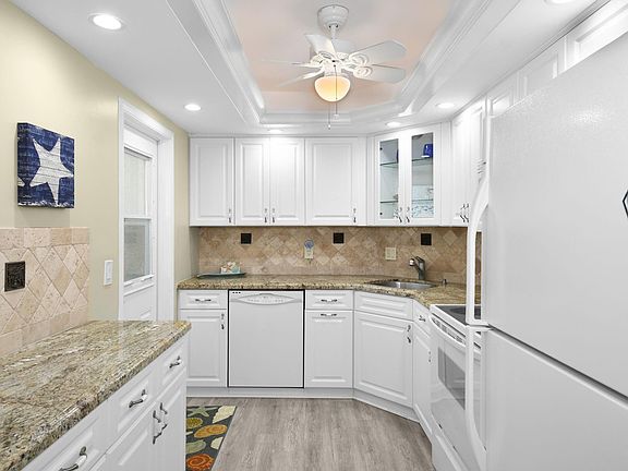 5th image of 3472 NE Causeway Boulevard #303