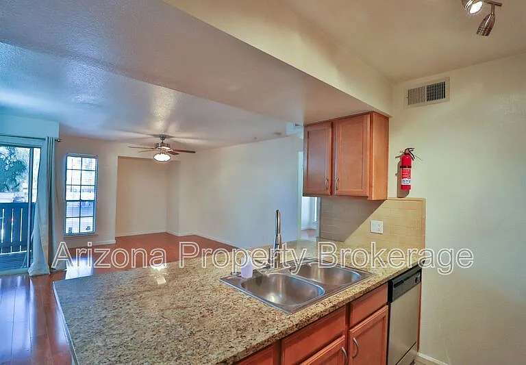 200 E Southern Ave #219 — Photo 7