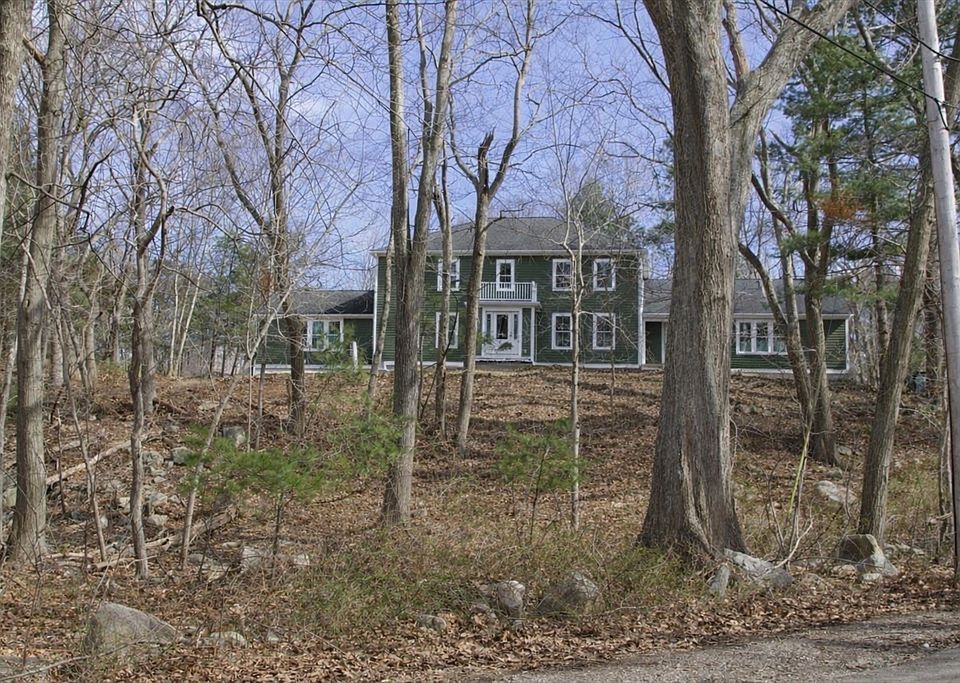 1st image of 10 Popes Ln