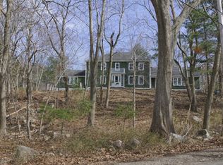 10 Popes Ln, Hingham, MA 02043