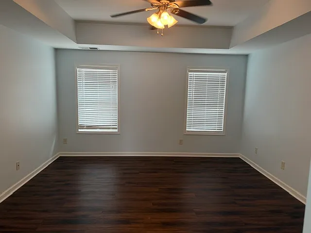 438 Privet Cir — Photo 12