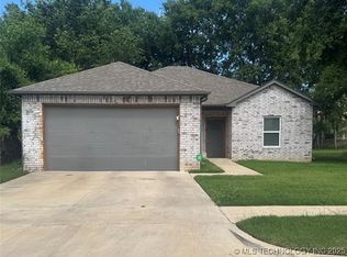 2435 N Rockford Ave, Tulsa, OK 74106