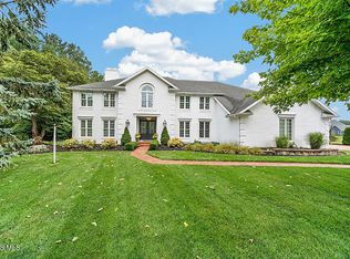 2204 Honeytree Ct, Findlay, OH 45840
