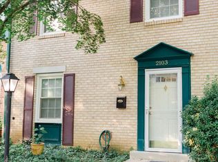 2103 Huntington Ave, Alexandria, VA 22303