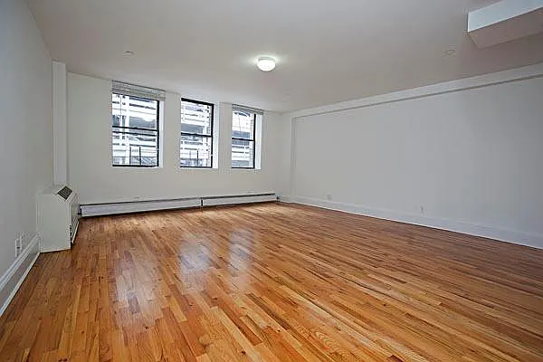 Rented by Evans Real Estate | media 34