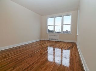 4192 Frame Pl, Flushing, NY 11355