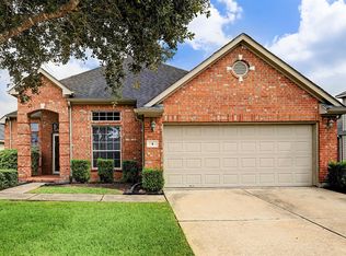 4 Old Presidio Dr, Manvel, TX 77578