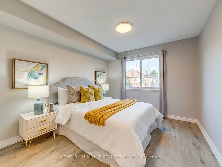 1450 Glen Abbey Gate #823 — Photo 15
