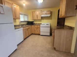 3373 Crofton Rd, South Boardman, MI 49680