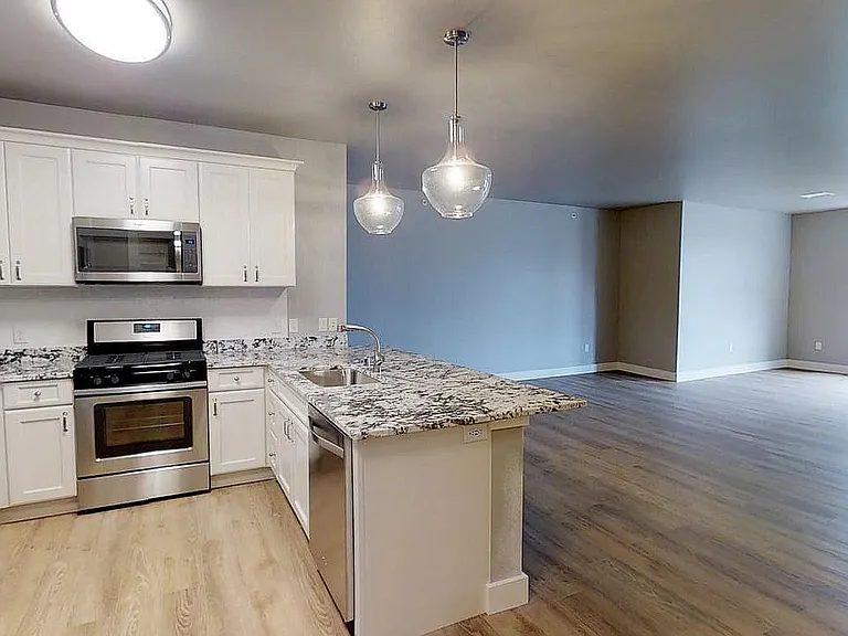 2 Bed Townhouse - Unit 508 - Kitchen