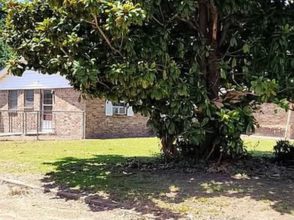 601 Sunset Blvd, Hugo, OK 74743