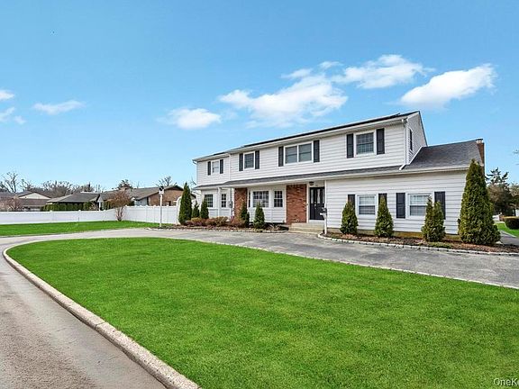 4th image of 30 County Line Road