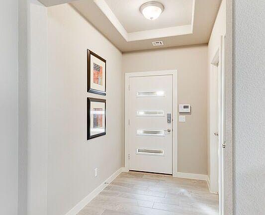 2nd image of 13913 Flora Vista Ave