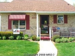 1071 Westgate Dr, Chambersburg, PA 17201