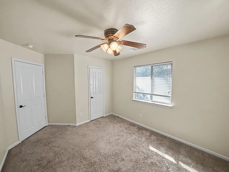 194 Laceleaf Ln — Photo 40