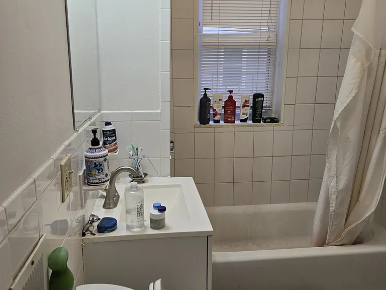 1193 Commonwealth Ave #7 — Photo 23